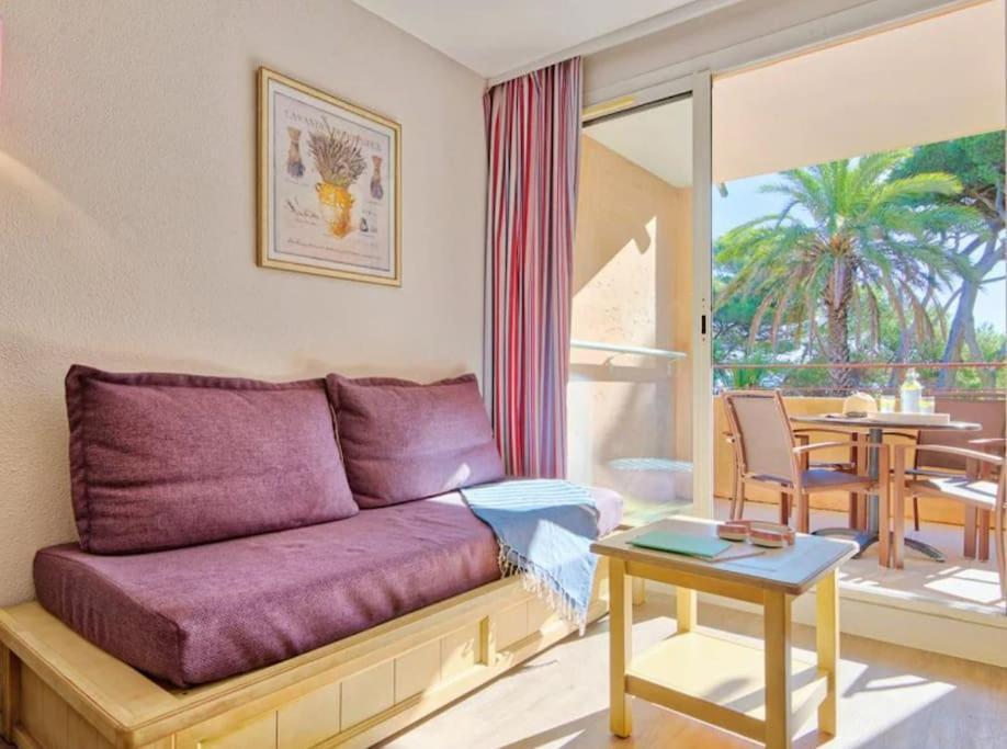 Superbe Appartement 50M De La Plage En Bord De Mer Hyères Exterior foto